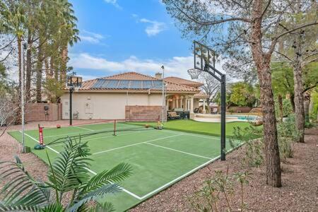 Lux 5Br Vegas Home W Pool, Spa, Games, Near Strip Las Vegas Luaran gambar