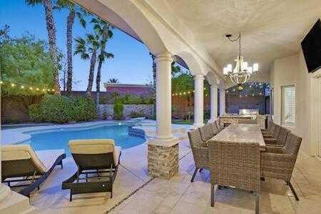 Lux 5Br Vegas Home W Pool, Spa, Games, Near Strip Las Vegas Luaran gambar