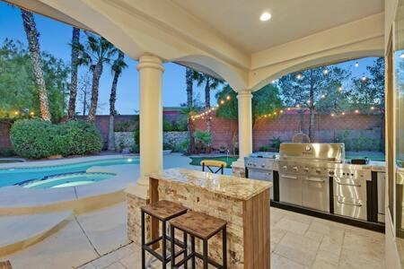 Lux 5Br Vegas Home W Pool, Spa, Games, Near Strip Las Vegas Luaran gambar